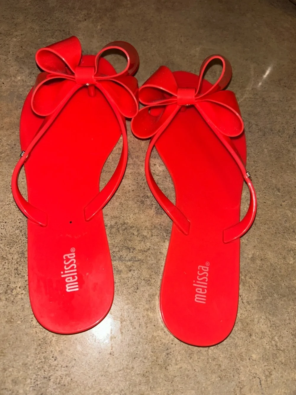 Melissa Sandals - bright pink/red “Harmonic Bow” jelly flip flops - Picture 5 of 7